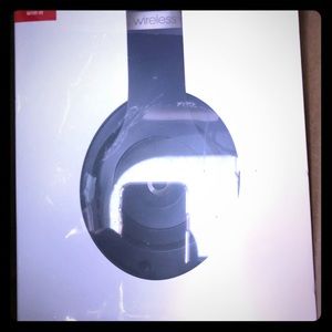 BEATS STUDIO 3 Wireless Headphones